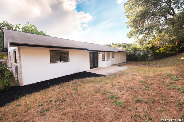 331 Shin Oak Dr Property Photo 27