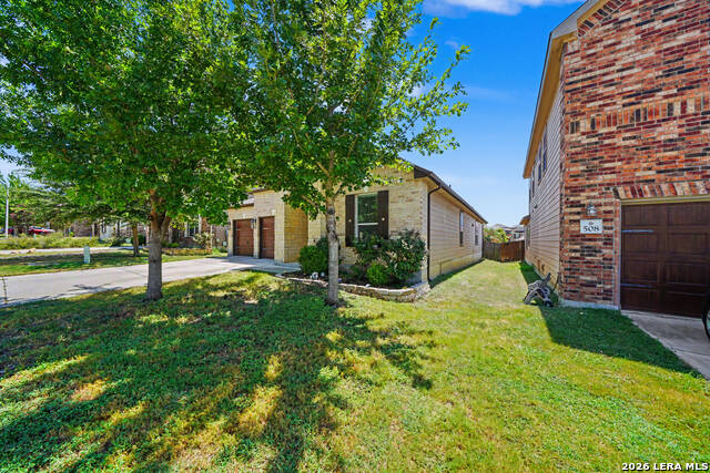 512 Landmark Gate Property Photo 6