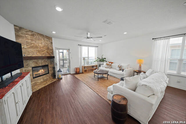 512 Landmark Gate Property Photo 10