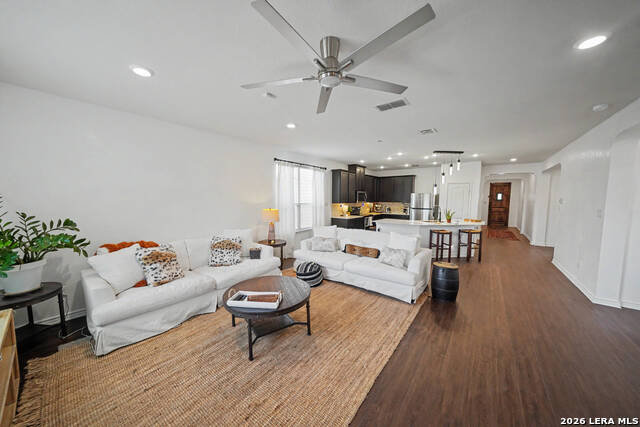 512 Landmark Gate Property Photo 11