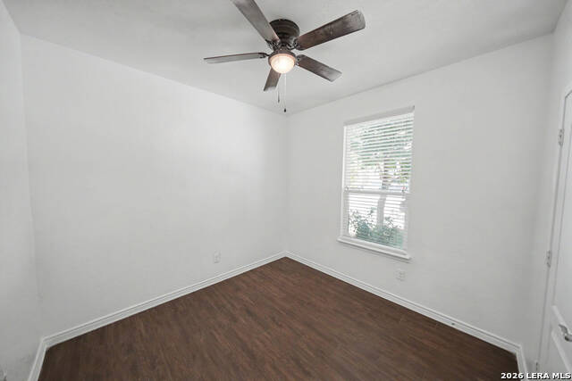 512 Landmark Gate Property Photo 30