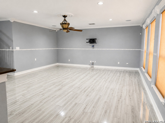 21419 La Pena Property Photo 5