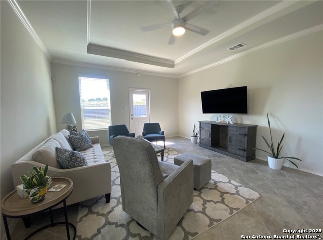 212 Lyre Leaf Dr Property Photo 7