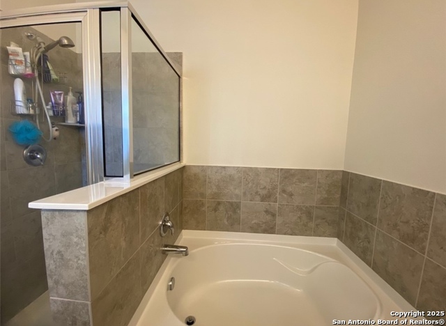 212 Lyre Leaf Dr Property Photo 10