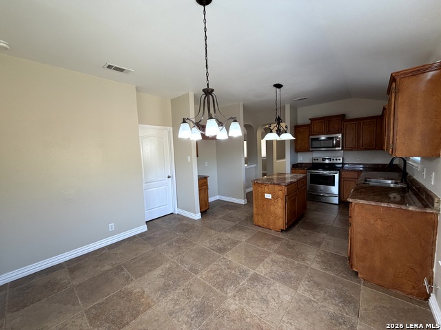 10603 Lynx Range Property Photo 9