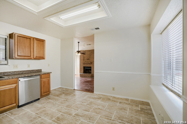 6206 Candleview Property Photo 10