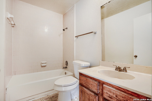 6206 Candleview Property Photo 26