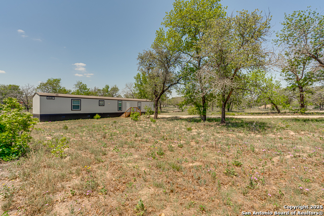 78 Spanish Oak Rd Property Photo 6