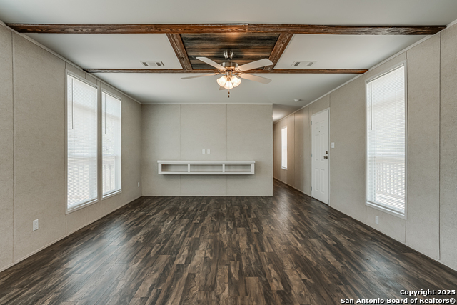 78 Spanish Oak Rd Property Photo 10