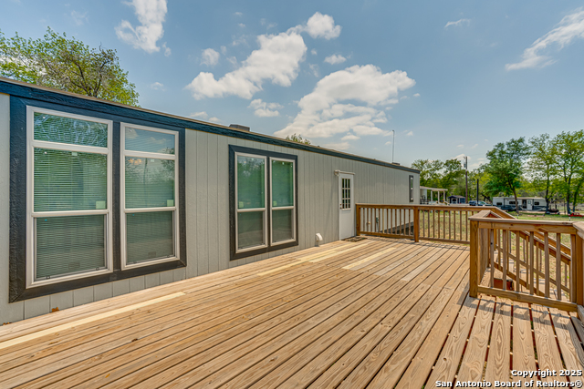 78 Spanish Oak Rd Property Photo 34