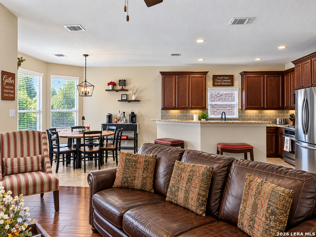 26911 Camellia Property Photo 9