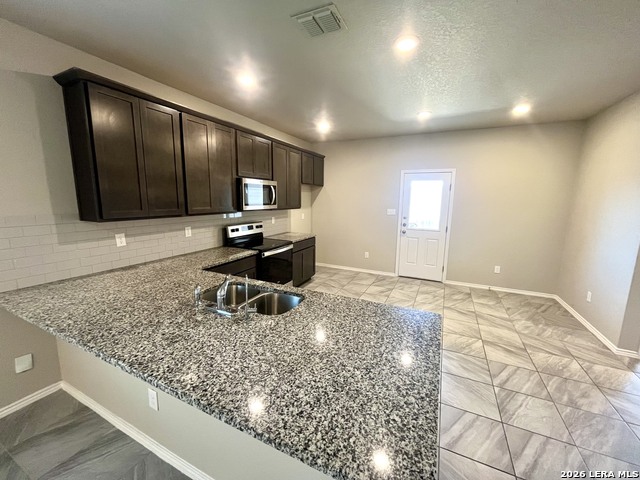 4238 Admirals Bnd Property Photo 11