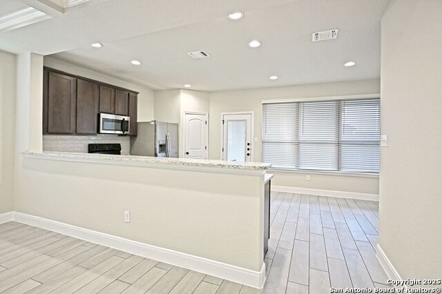 1661 Barrett Ave Property Photo 7