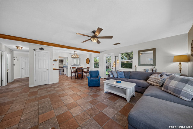 3030 Oak Hollow Dr Property Photo 8