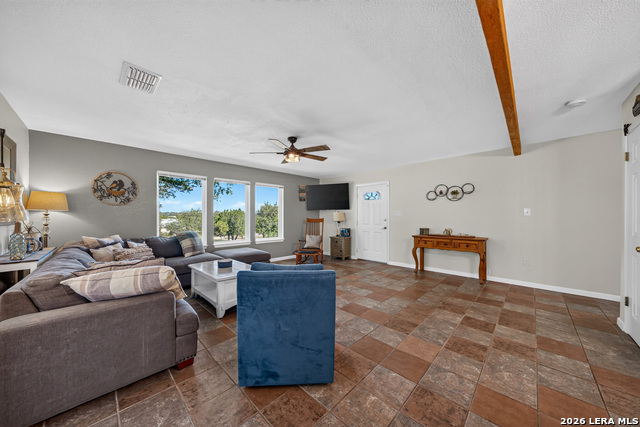 3030 Oak Hollow Dr Property Photo 10