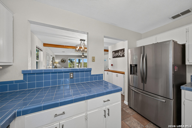 3030 Oak Hollow Dr Property Photo 13