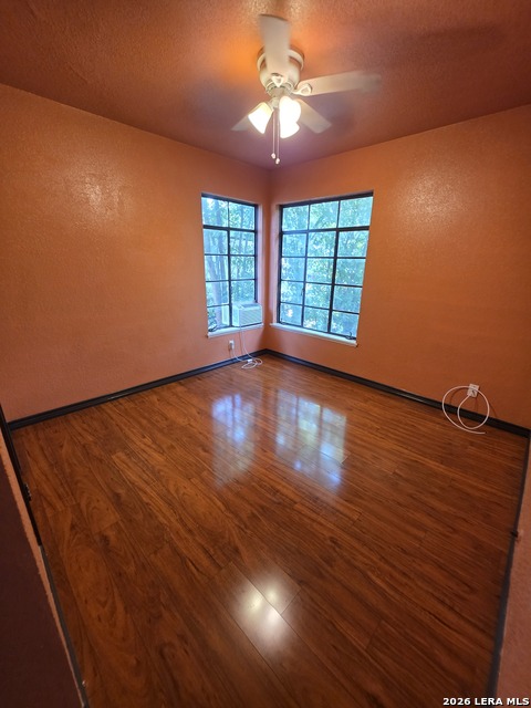 342 Koehler Ct Property Photo 17