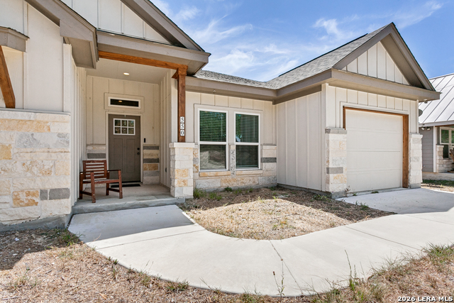 550 Eastview Property Photo 4