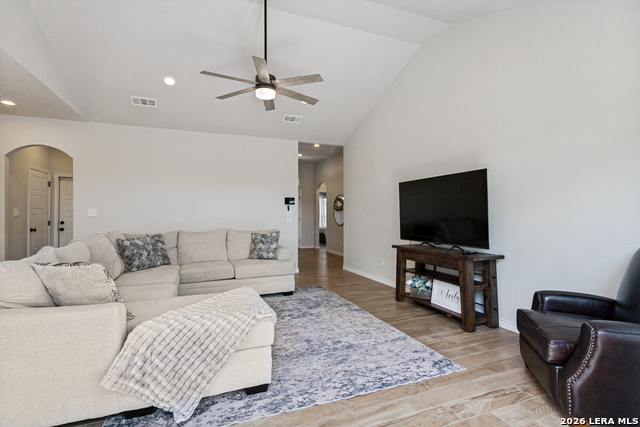 550 Eastview Property Photo 8