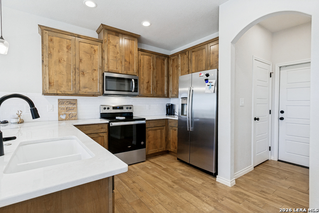 550 Eastview Property Photo 11