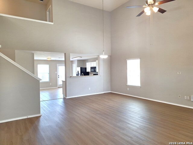 1068 Dumfries Dr Property Photo 10