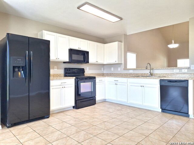 1068 Dumfries Dr Property Photo 12