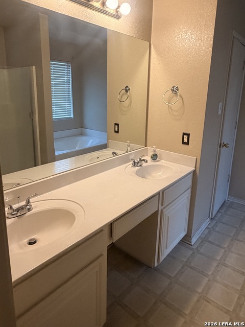 2711 Cloudy Property Photo 25