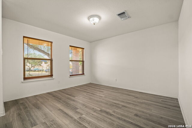 8622 Braun Knl Property Photo 5