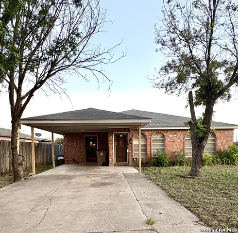 413 W Avenue X Property Photo 2