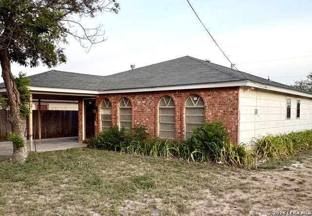 413 W Avenue X Property Photo 3