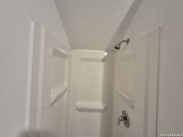 6930 Elm Cv Property Photo 17