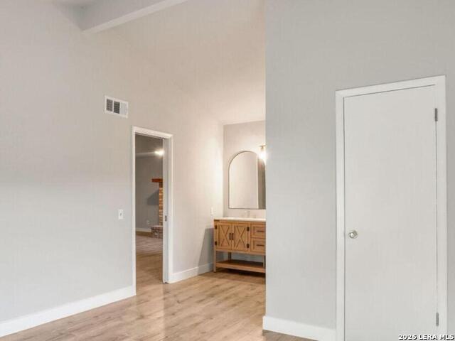 231 Meadow Path Dr Property Photo 13