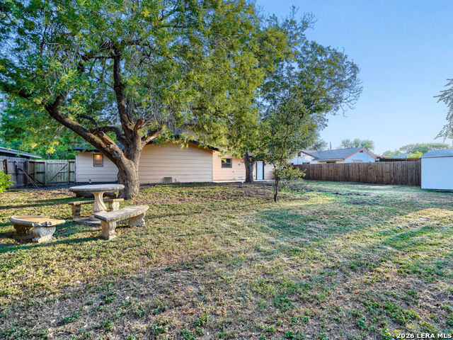 231 Meadow Path Dr Property Photo 23