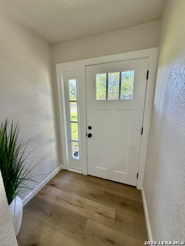 7701 Leafy Hollow Ct Property Photo 7