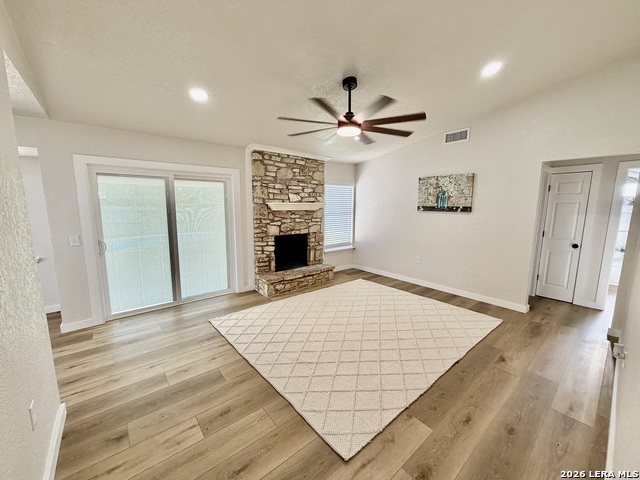 7701 Leafy Hollow Ct Property Photo 8