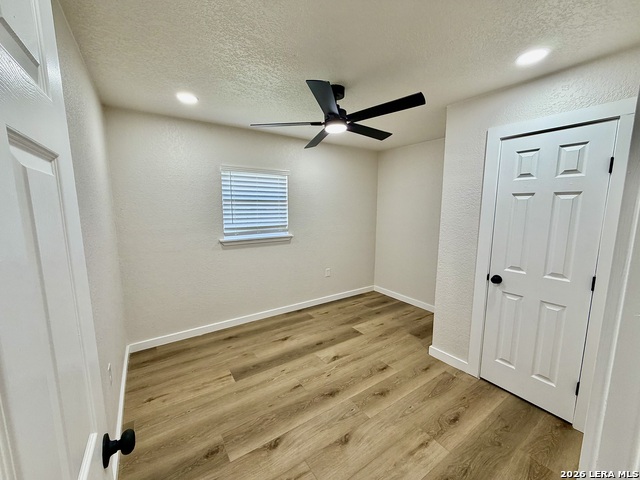 7701 Leafy Hollow Ct Property Photo 12