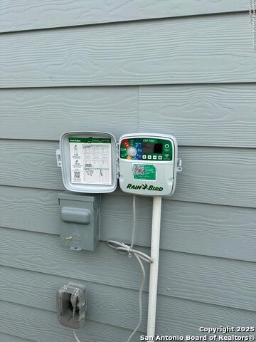 2422 Broken Arrow Property Photo 24