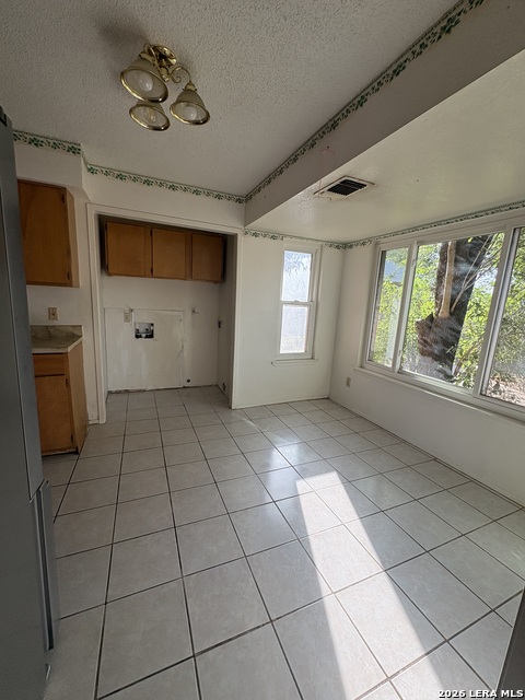 241 Duncan Property Photo 11