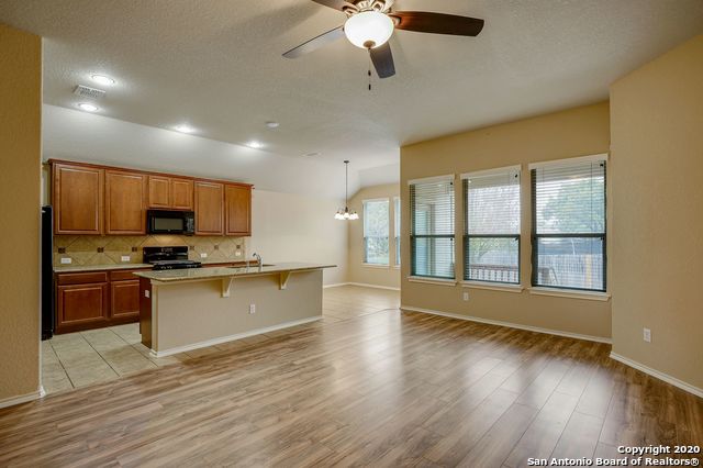 1031 Windy Pond Property Photo 6