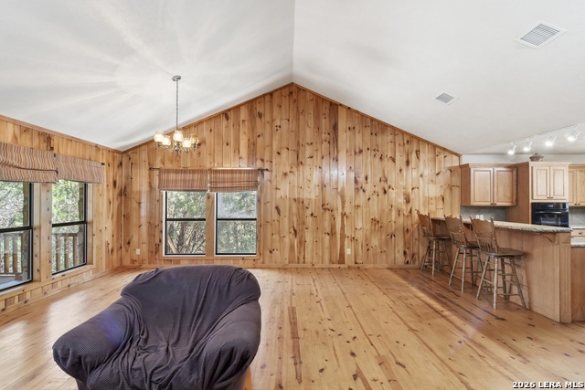 1399 River Rd Property Photo 11