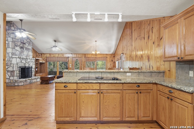 1399 River Rd Property Photo 14