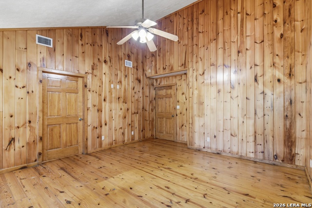 1399 River Rd Property Photo 21