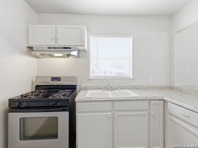 2014 Hays St Property Photo 9