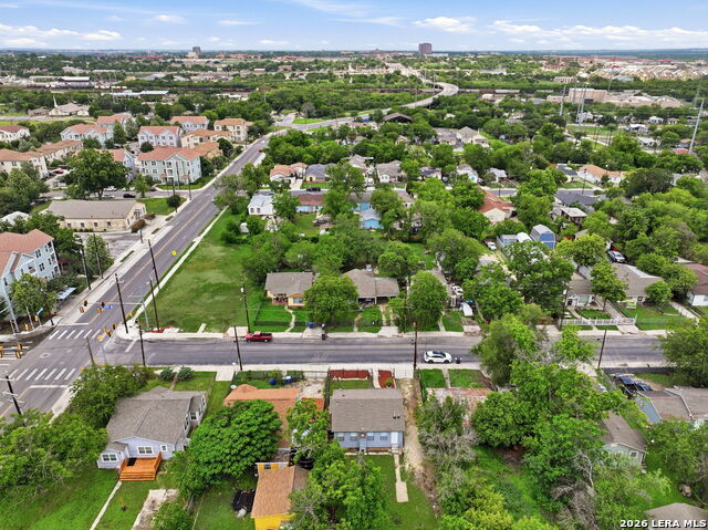 2014 Hays St Property Photo 15