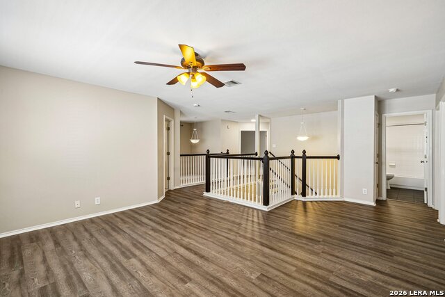 315 Hollow Grove Property Photo 24