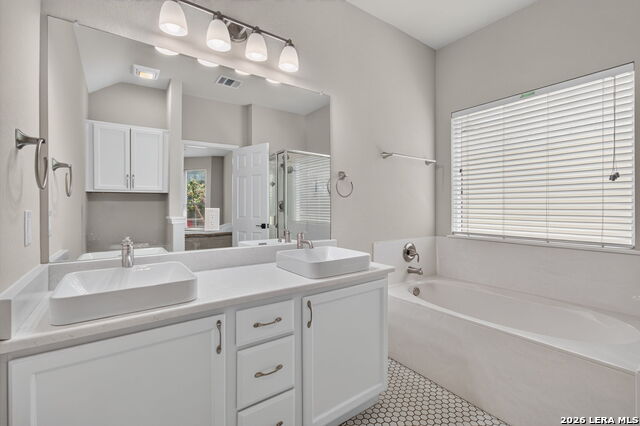 937 Lauren St Property Photo 10