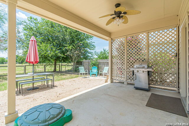 937 Lauren St Property Photo 19