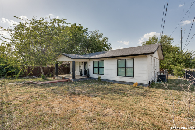 659 Hot Wells Blvd Property Photo 3