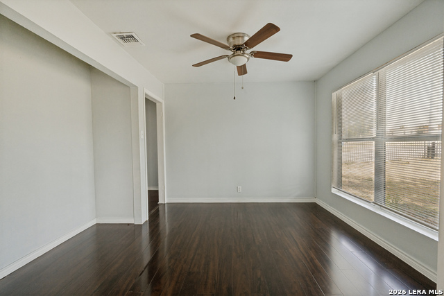 659 Hot Wells Blvd Property Photo 5