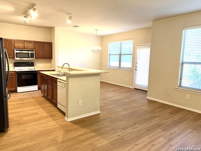 8531 Pecan Cross Property Photo 5
